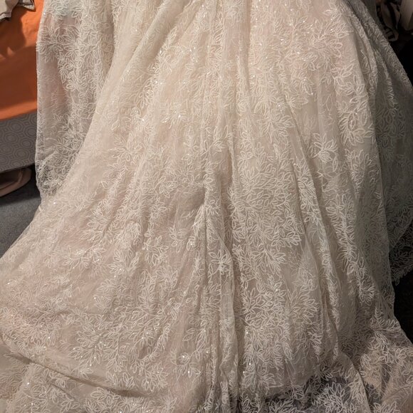 Sottero and Midgley SHAW Wedding Dress - Picture 4 of 8